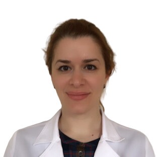 Гитинова Айшат Абдулкаримовна
