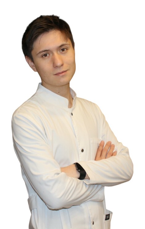 Абрамов Руслан Леджебович
