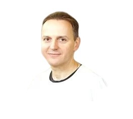 Страхов Эдуард Валерьевич
