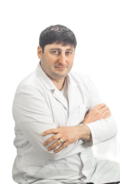 Искандарян Эдуард Грантикович