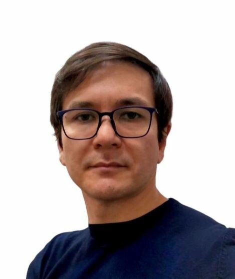 Югай Алексей Маратович