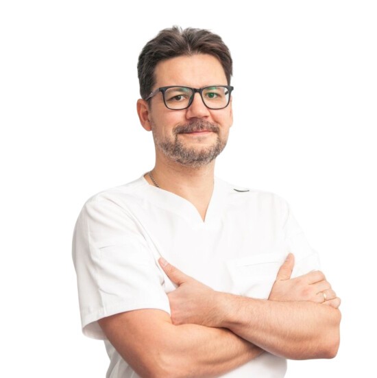 Симонов Антон Борисович